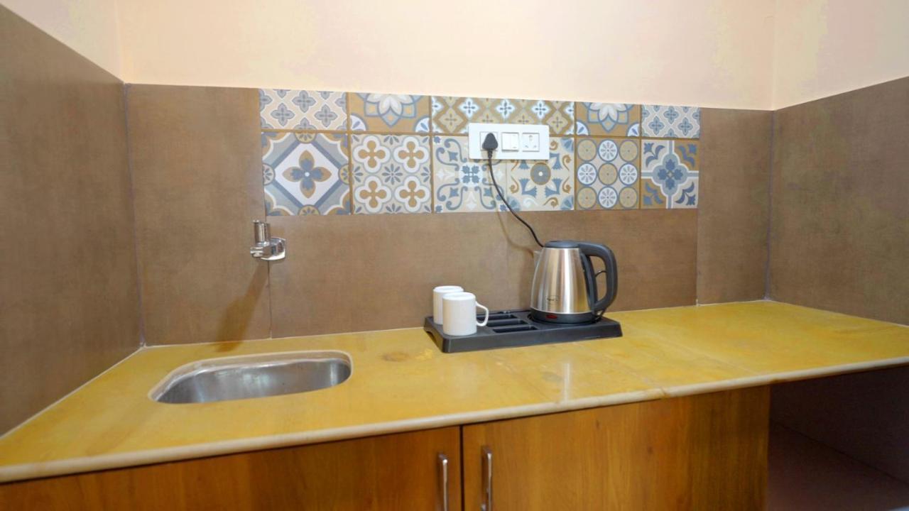 Cola Atmani Waterfront Resort מראה חיצוני תמונה